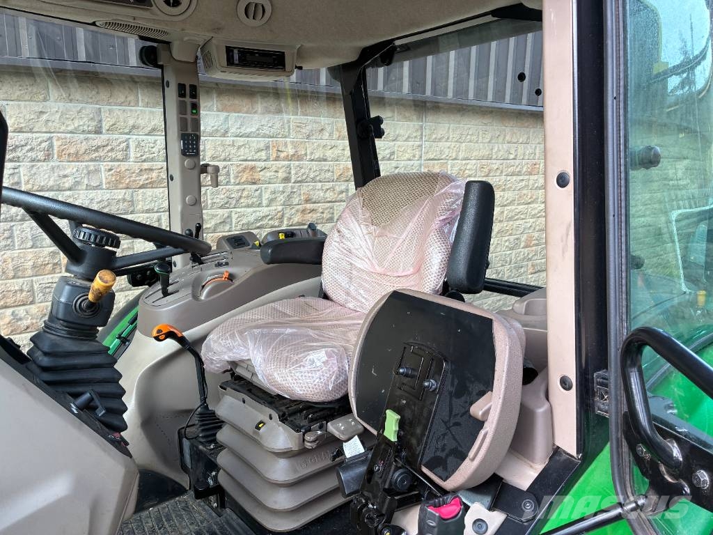 John Deere 5075E Traktori