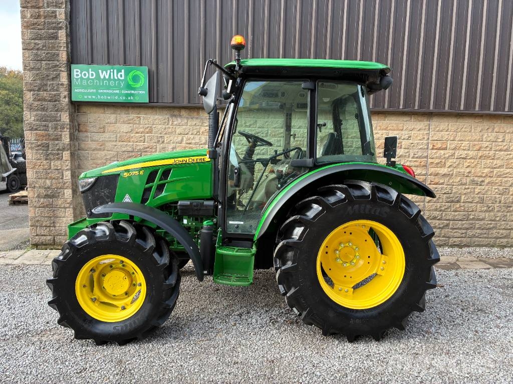 John Deere 5075E Traktori