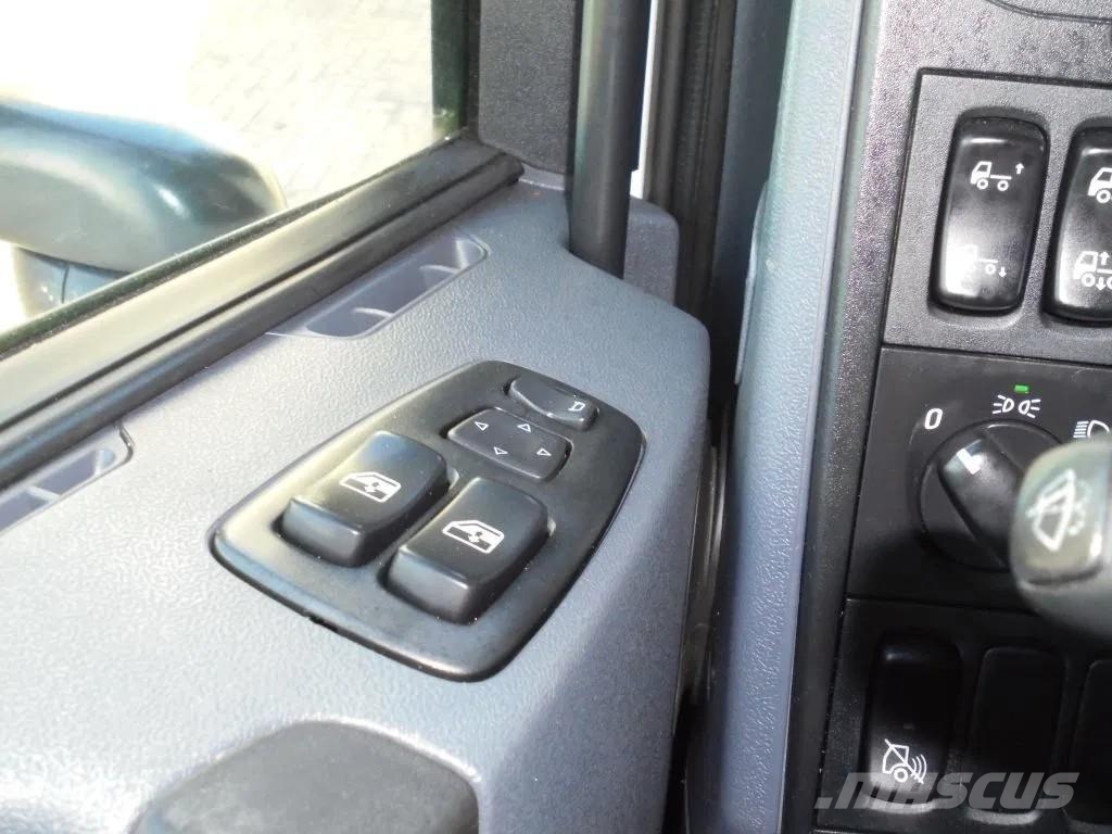 Scania G 340 + Euro 6 + LNG + Manual+BDF شاحنات بمقصورة وهيكل