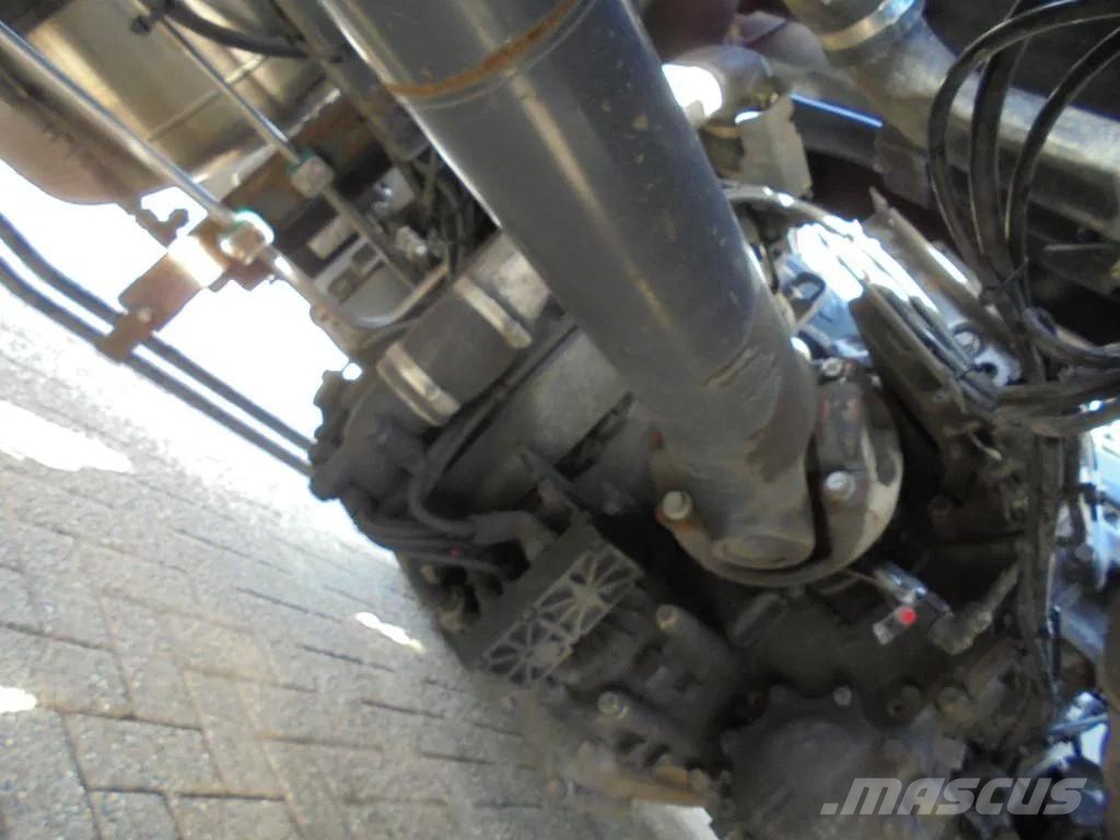 Scania G 340 + Euro 6 + LNG + Manual+BDF شاحنات بمقصورة وهيكل