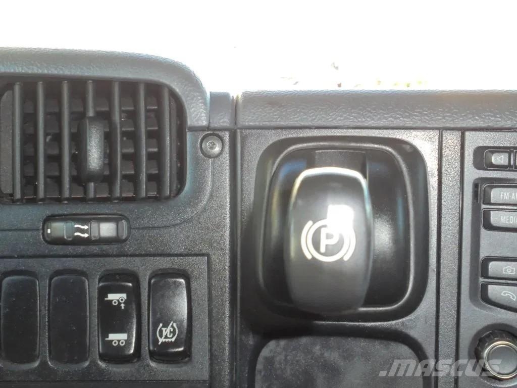 Scania G 340 + Euro 6 + LNG + Manual+BDF شاحنات بمقصورة وهيكل