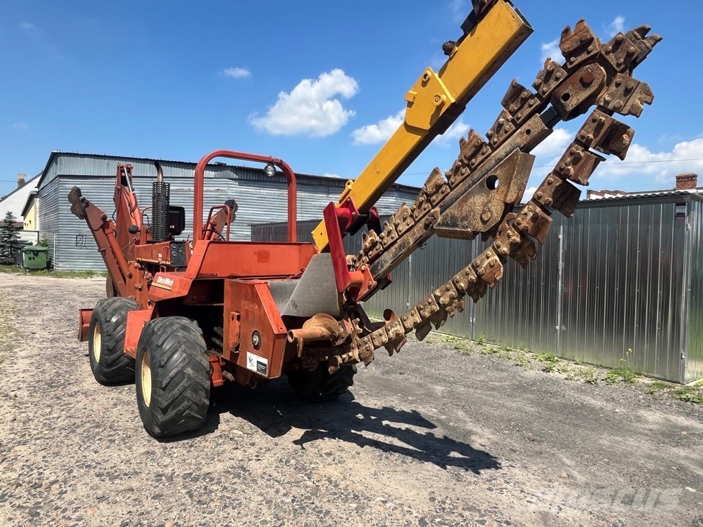 Ditch Witch 7510 掘溝機