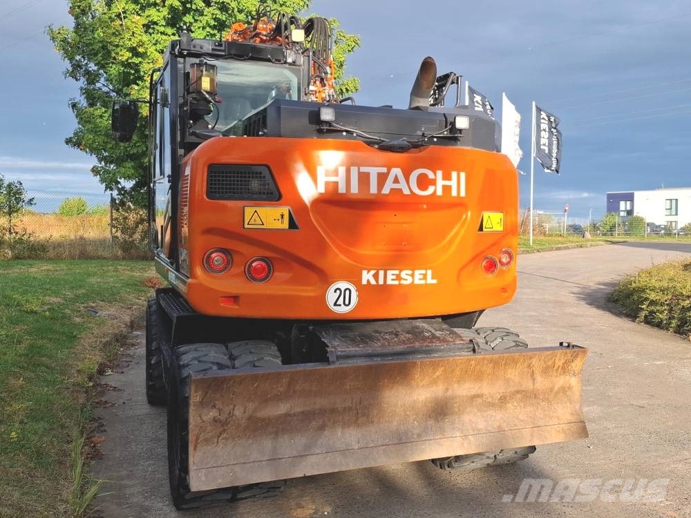 Hitachi ZX 135 W-7 Pyöräkaivukoneet