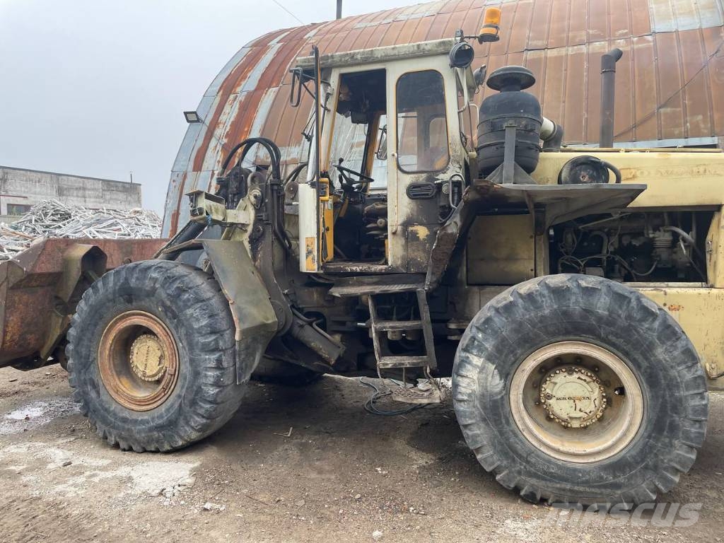 Volvo L90 Iekrāvēji uz riteņiem