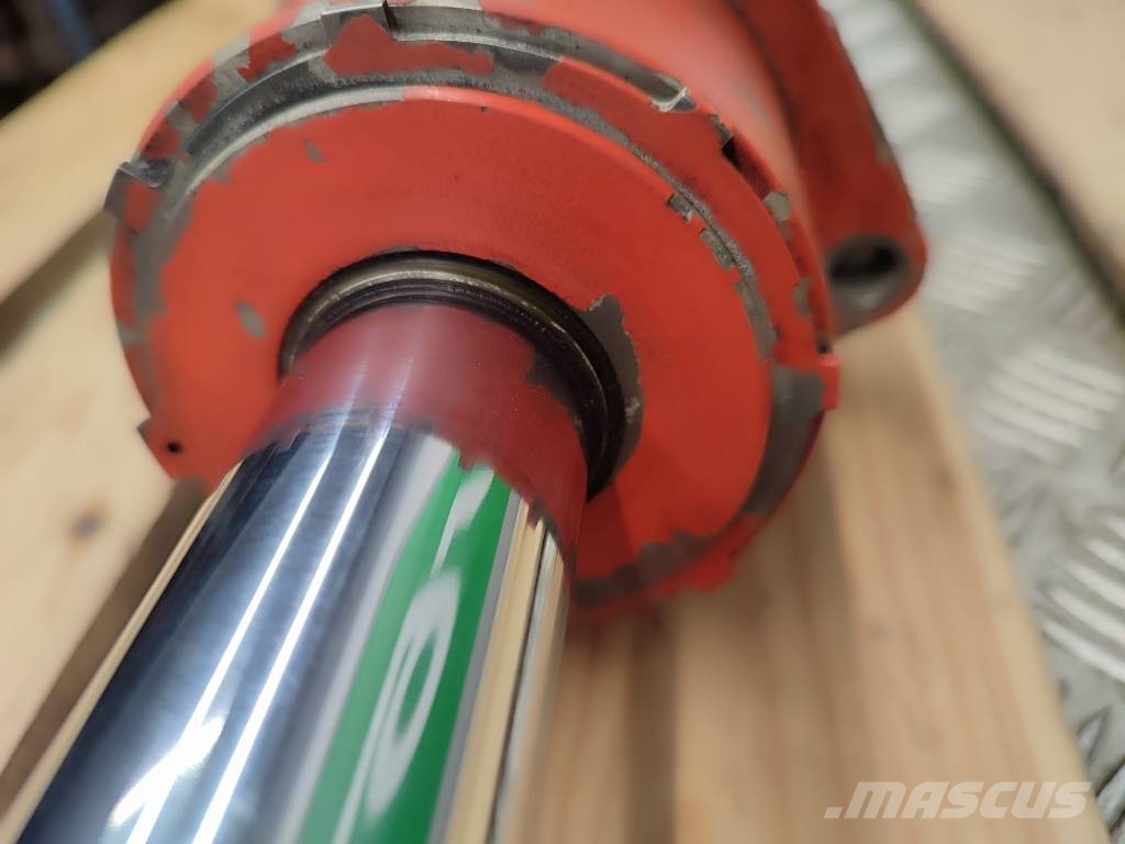  Axle steering actuator Manitou MLT 523 液压