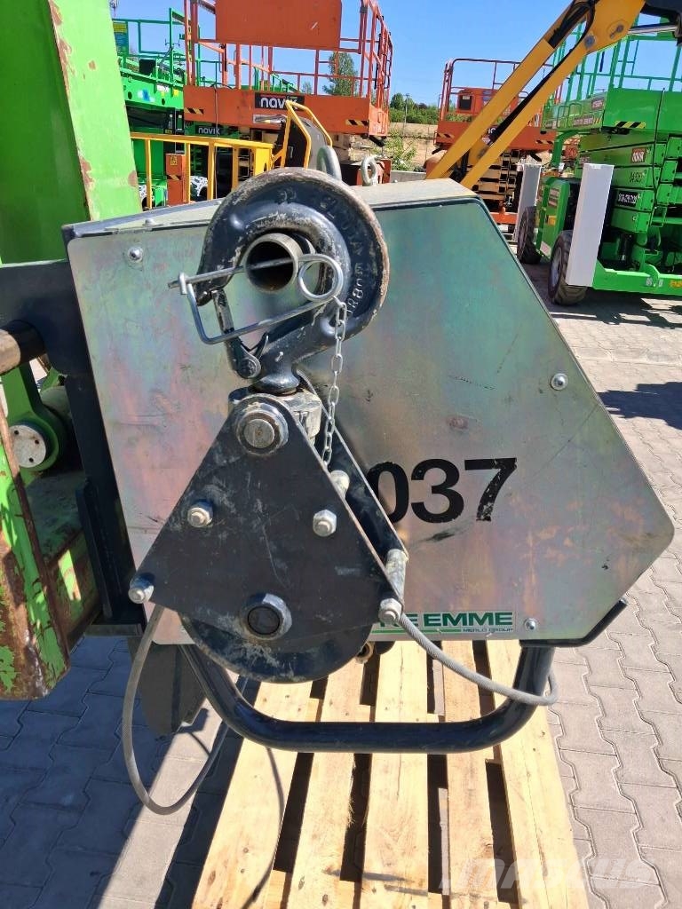 Merlo A2766 - Hydraulic winch on carriage المصاعد والرافعات المادية