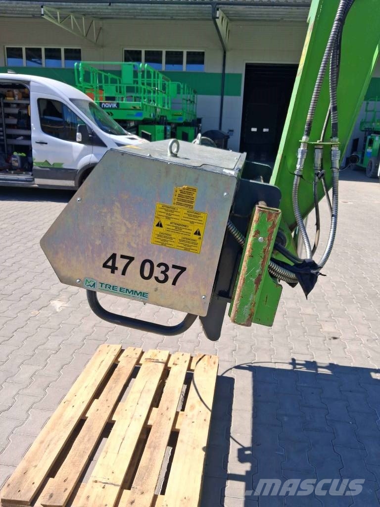 Merlo A2766 - Hydraulic winch on carriage المصاعد والرافعات المادية