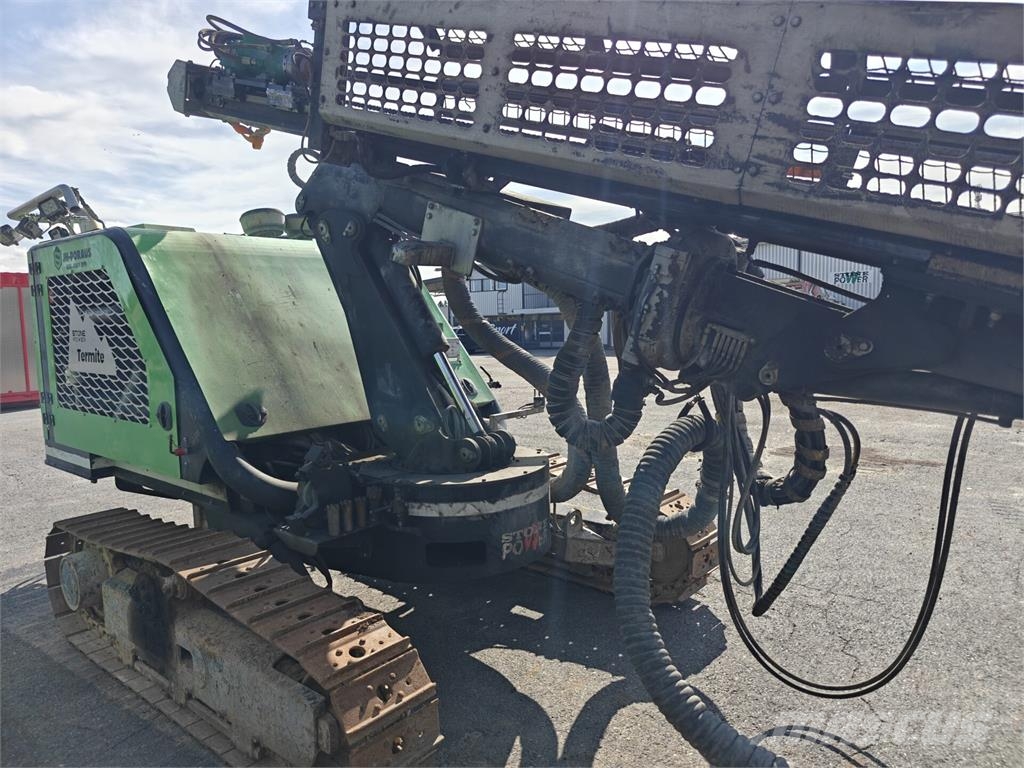 Stonepower Termite Апаратура за повърхностна редова сеидба