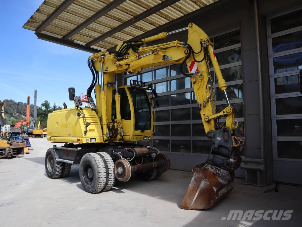 New Holland MH Plus Rail Vzdrževanje železnic