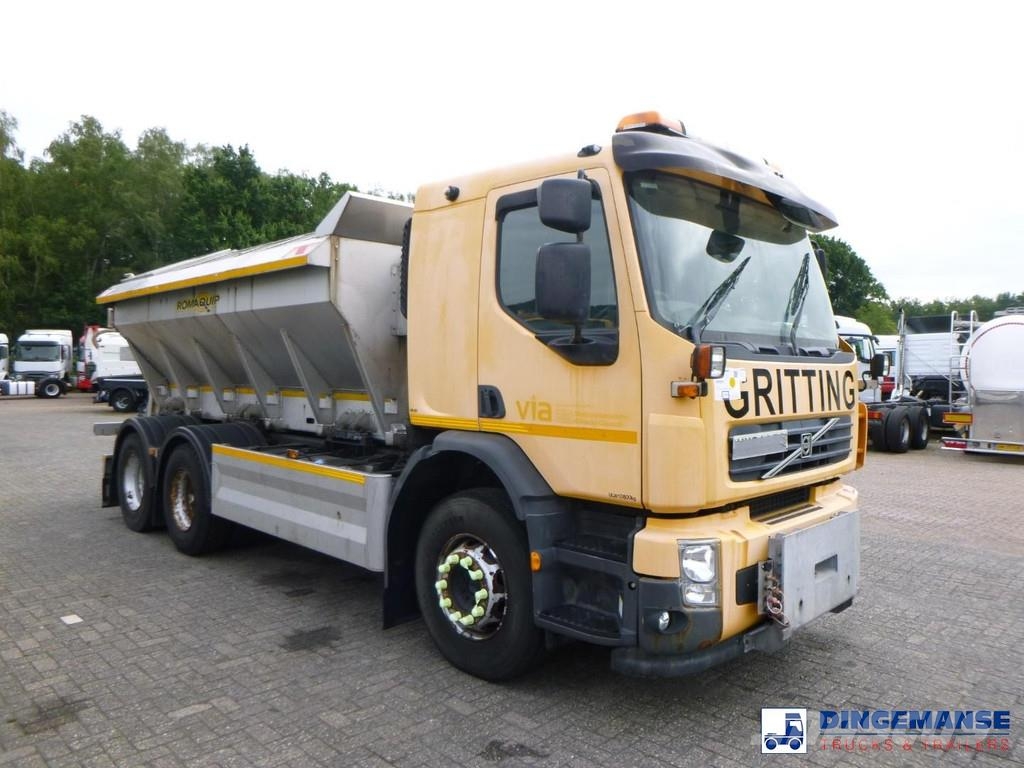 Volvo FE 330 6x4 RHD gritter / salt spreader Rolby