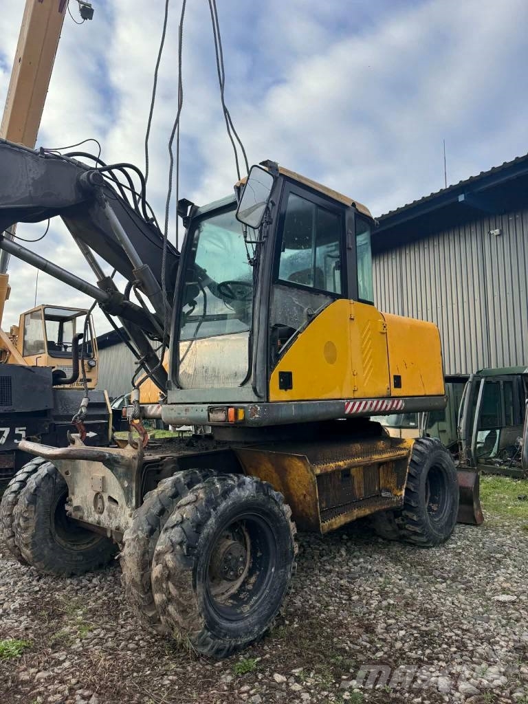 Cilindru hidraulic Volvo EW 140 B Εκσκαφείς με τροχούς - λάστιχα