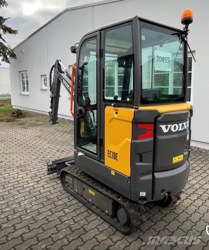 Volvo EC 18 E حفارات صغيرة أقل من 7 طن (حفارات صغيرة)