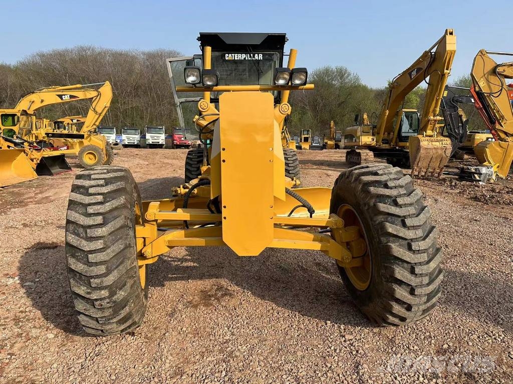 CAT 120 H Grederji