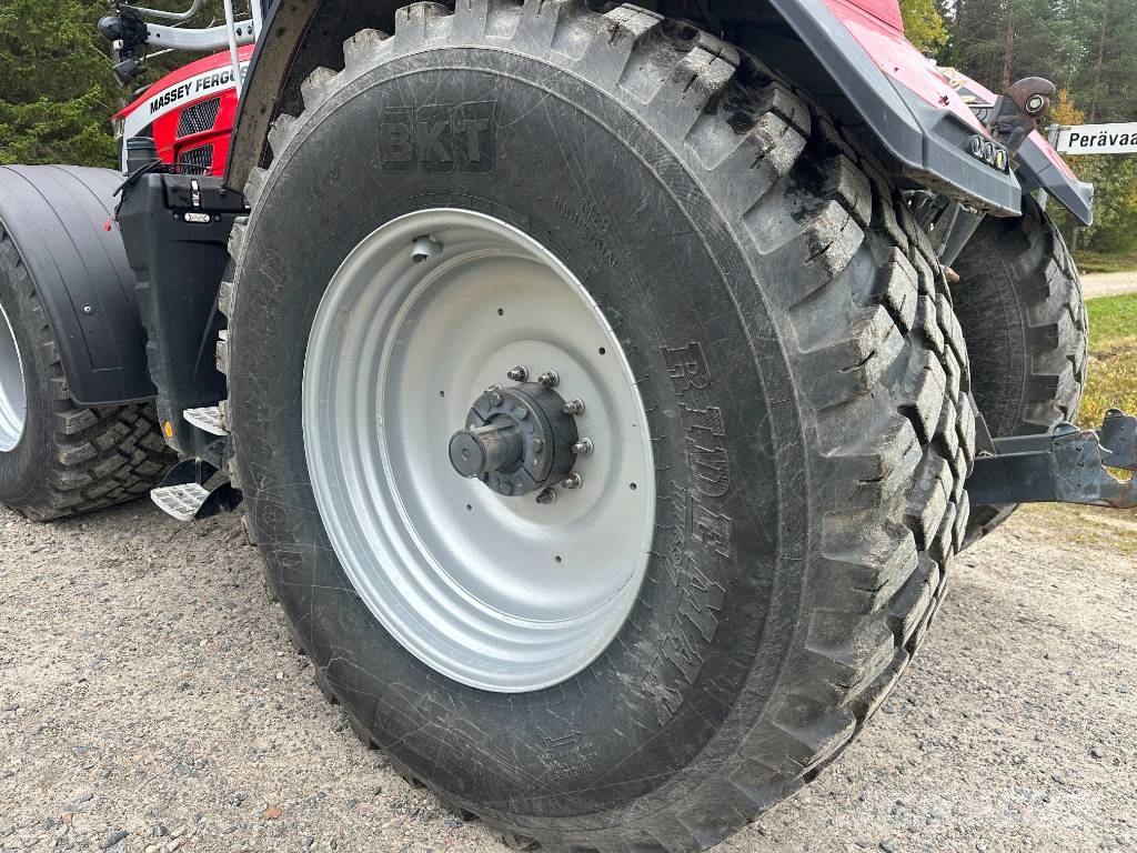 Massey Ferguson 8S.265 Traktoren