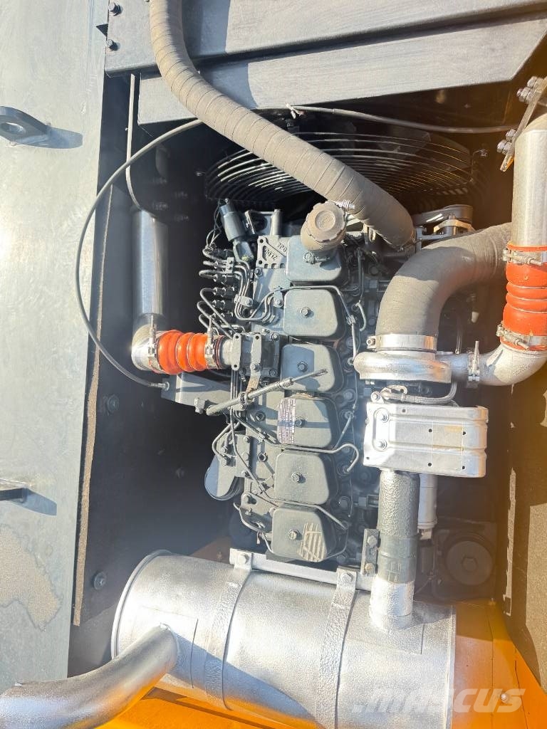 Hyundai HX 225 HD Bageri guseničari