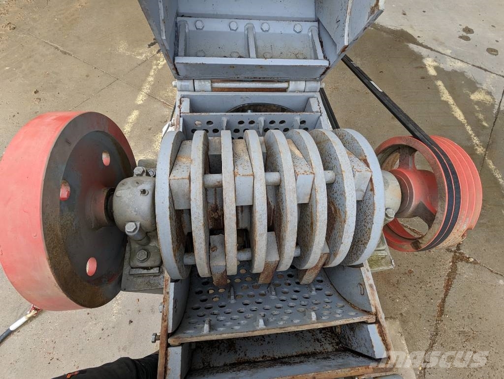 Broyeur Granulateur Slijpmachines / Frezen