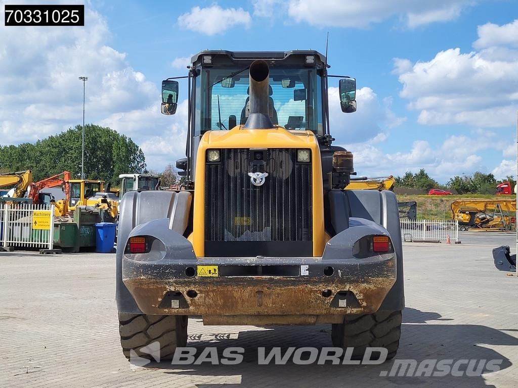 CASE 821 G Hjullastare