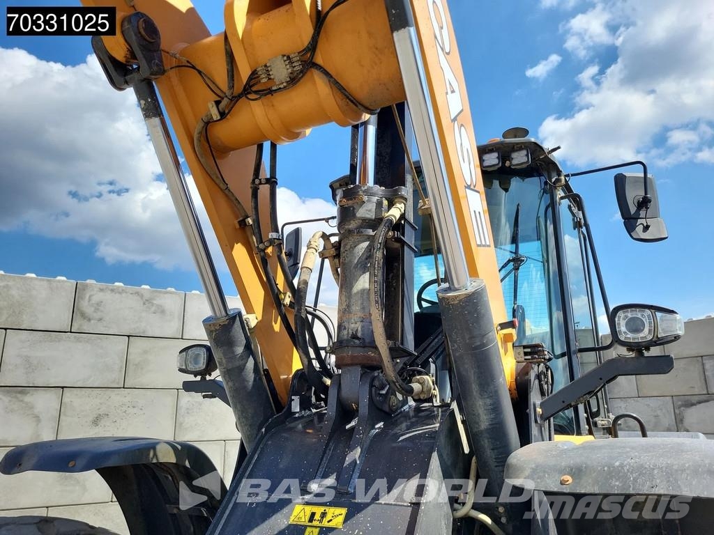 CASE 821 G Hjullastare