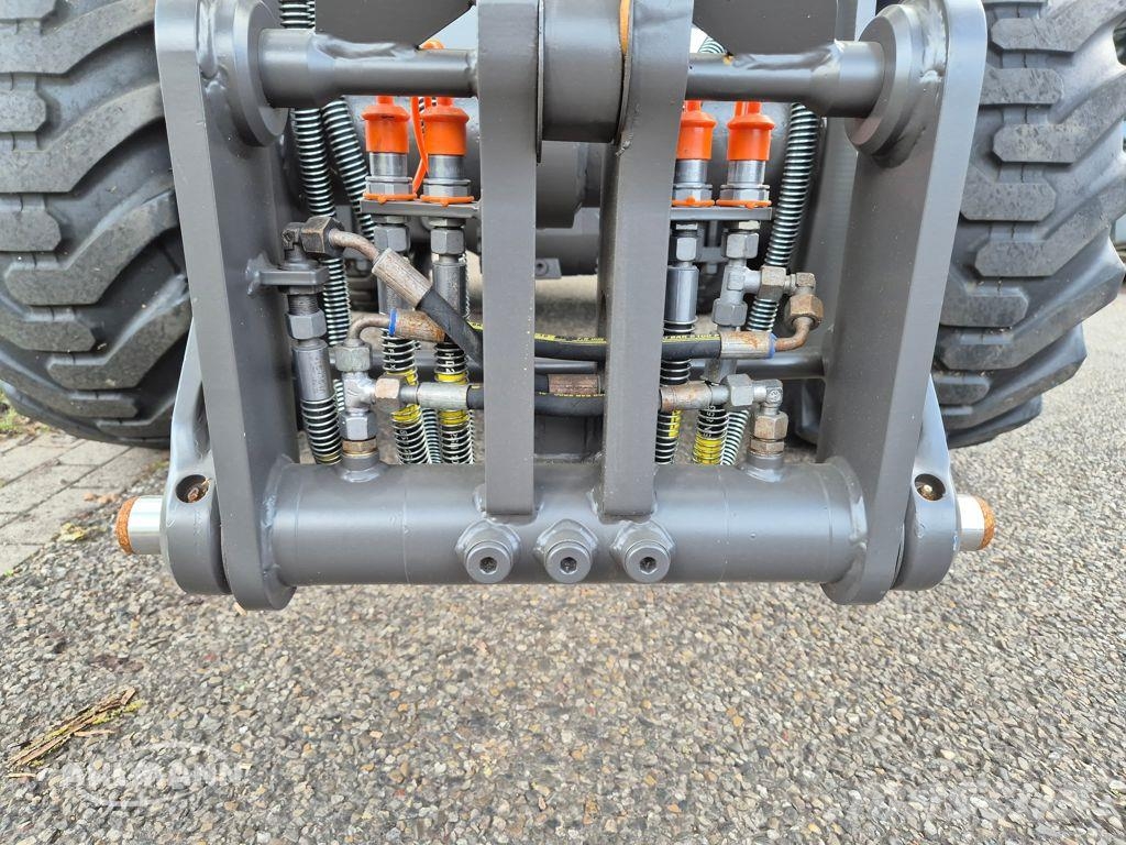 Ahlmann AS 600 Automašīnas