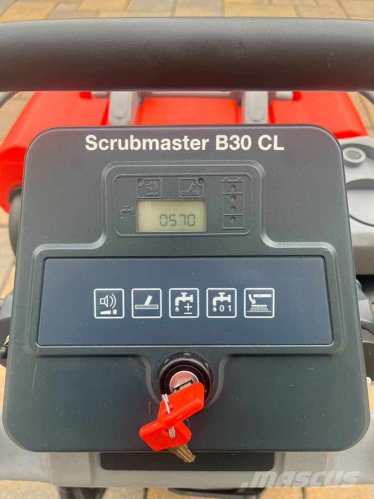 Hako Scrubmaster B30CL 洗地吸乾機
