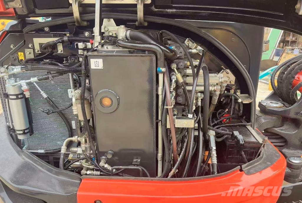 Kubota KX 163 Mini bagri <7t