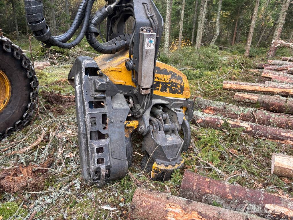 Ponsse BEAR 8W Harversteri