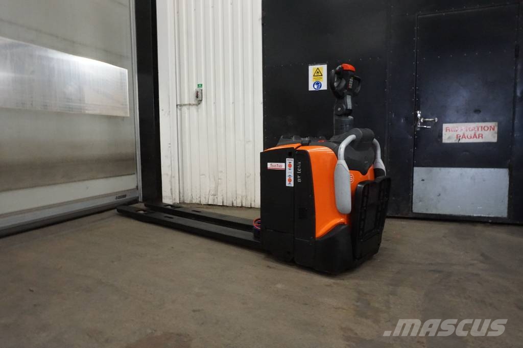 Toyota LPE250 Montacargas con plataformas de baja elevación