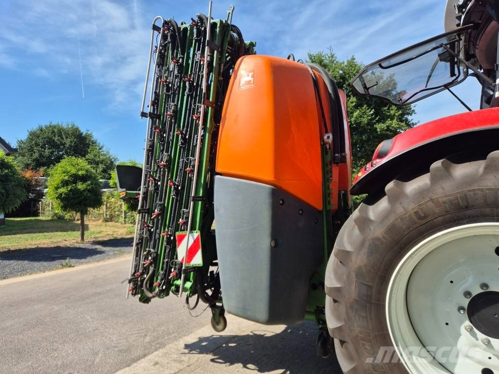 Amazone UF2002 + FT 1502 Pulverizadores montados