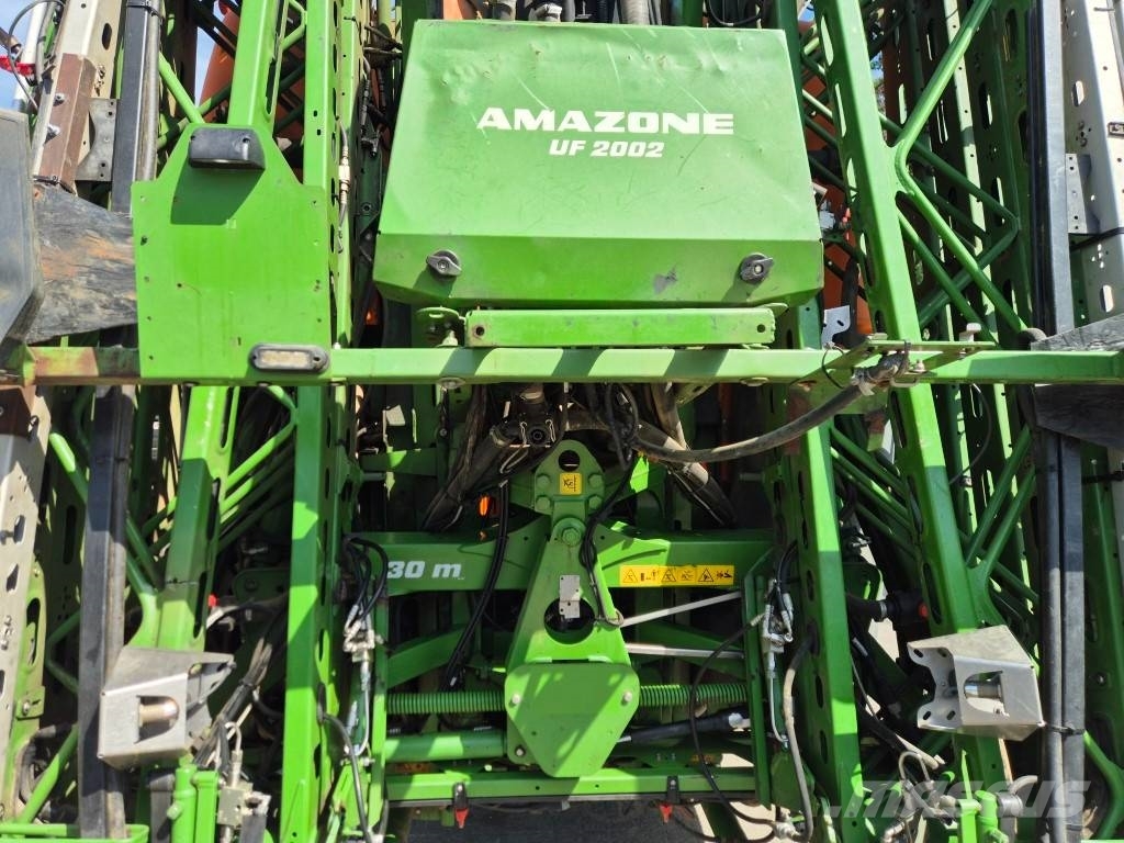 Amazone UF2002 + FT 1502 Pulverizadores montados