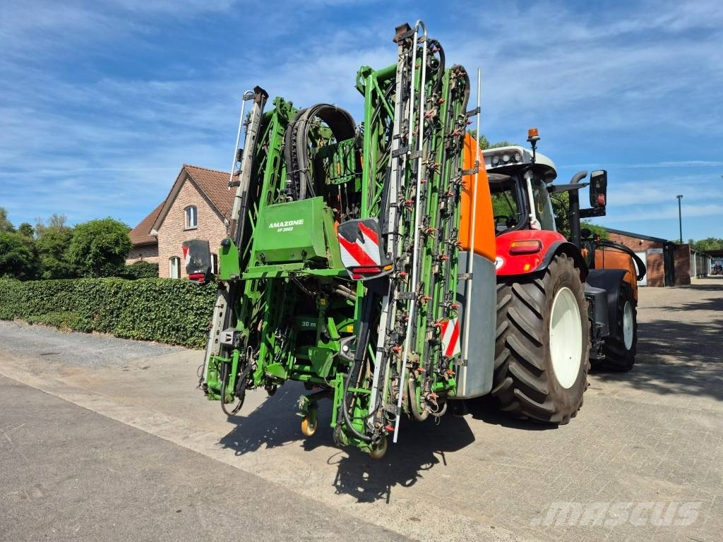 Amazone UF2002 + FT 1502 Pulverizadores montados
