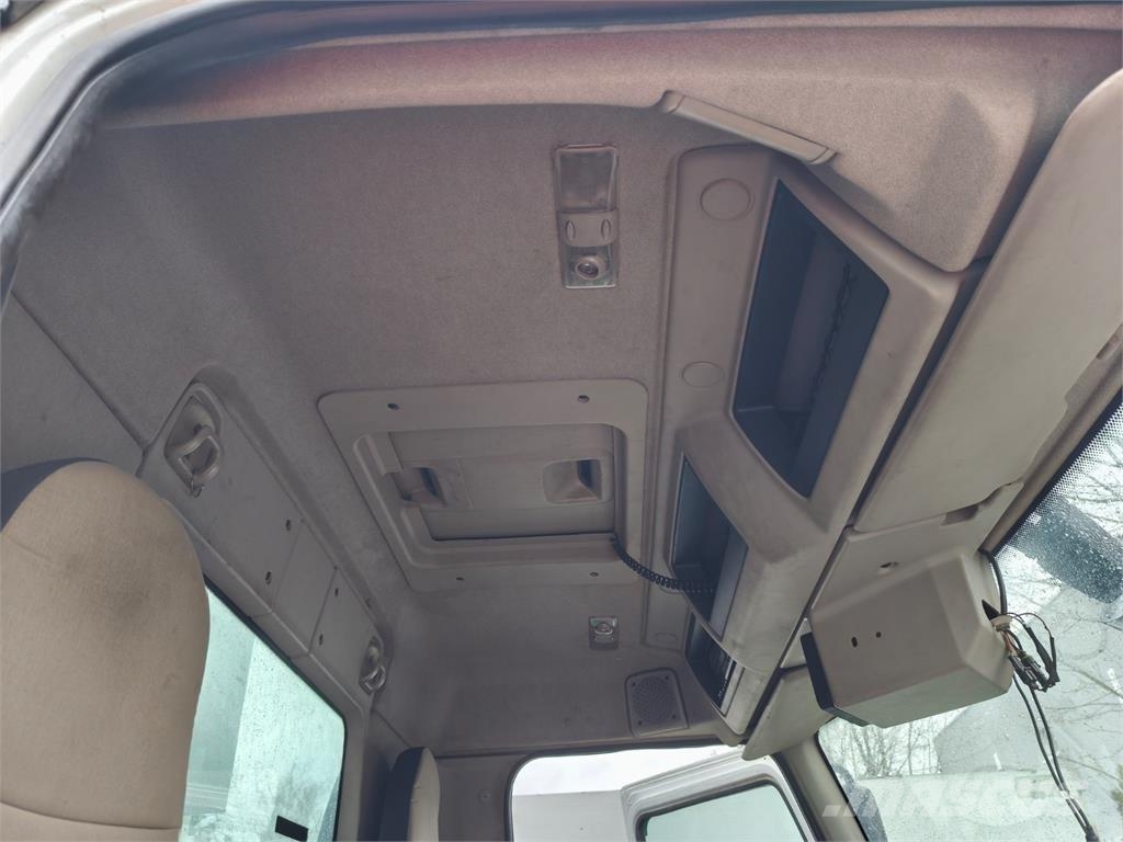 Renault PREMIUM Châssis cabine