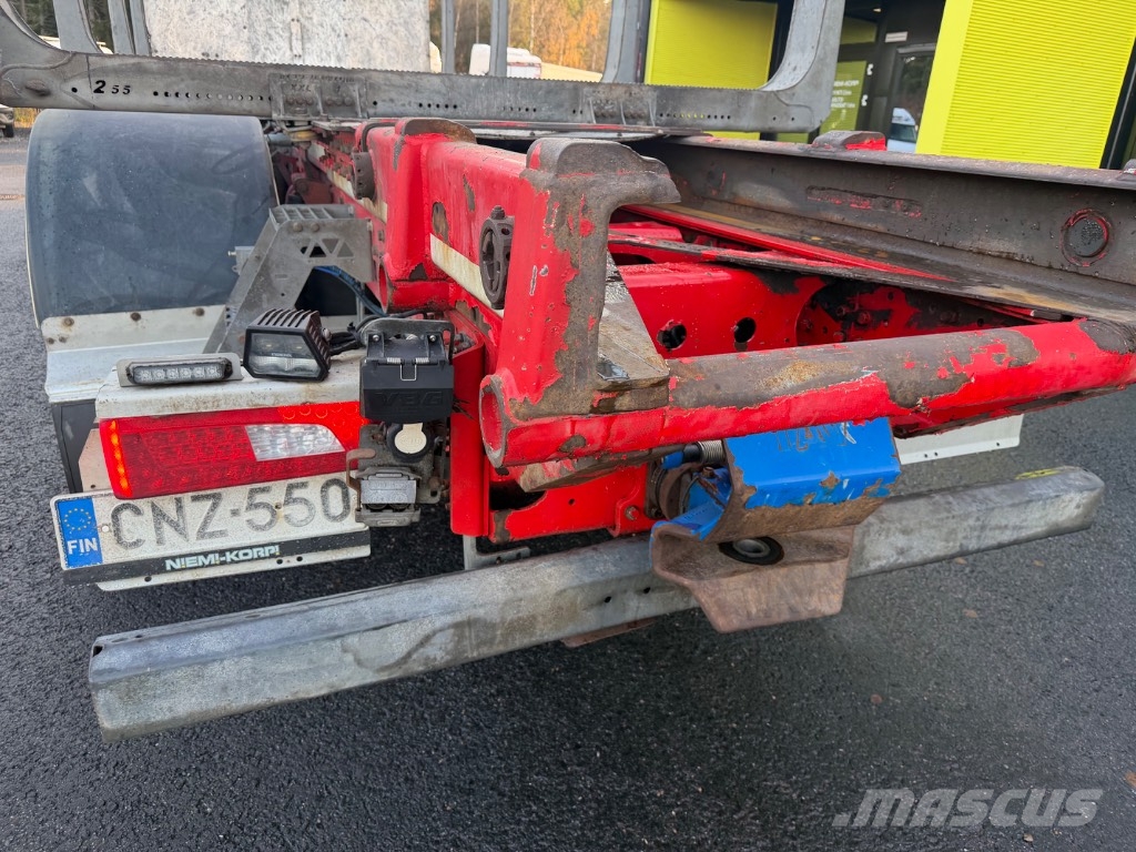Scania R650 8x4 Camion pentru lemne