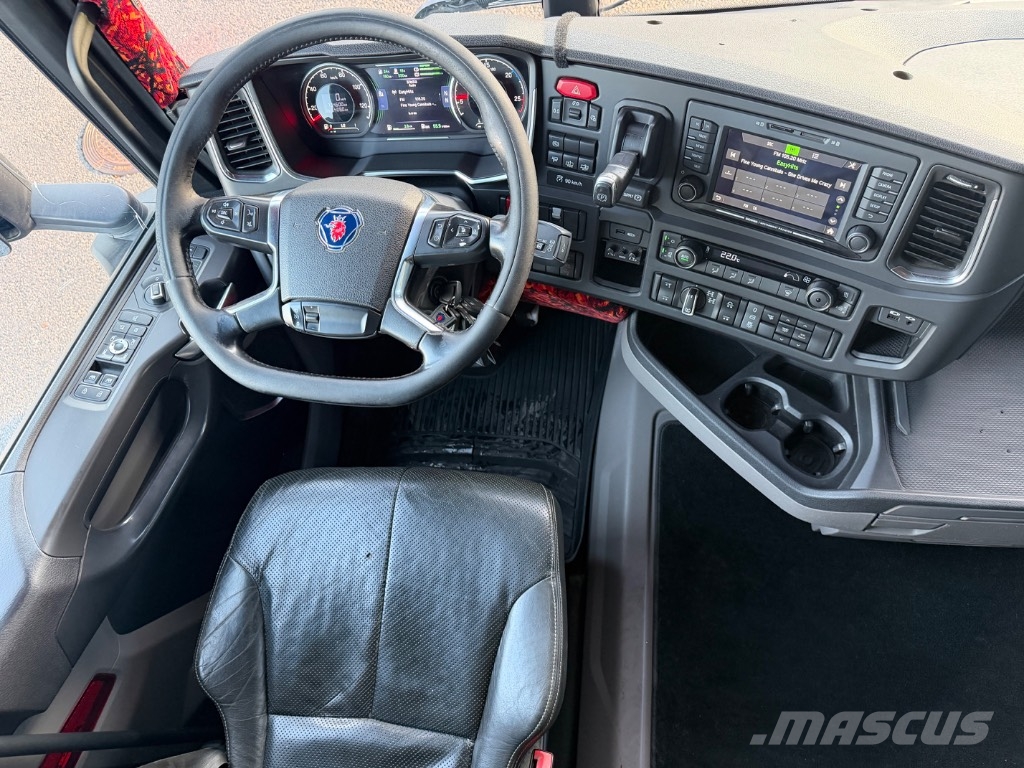 Scania R650 8x4 Camion pentru lemne