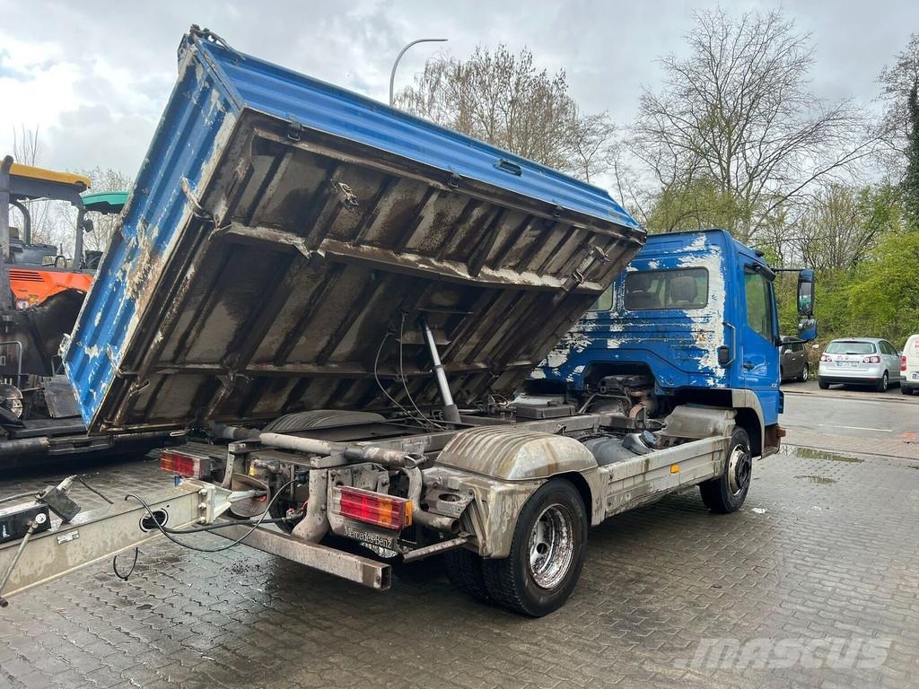 Mercedes-Benz Atego 818 K / Dreiseitenkipper/ Müller Mitteltal Самоскиди