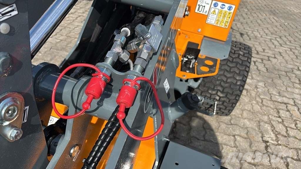 GiANT 1100 Rataslaadurid