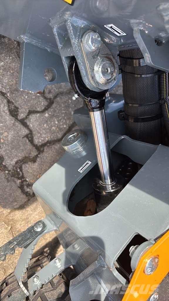 GiANT 1100 Rataslaadurid
