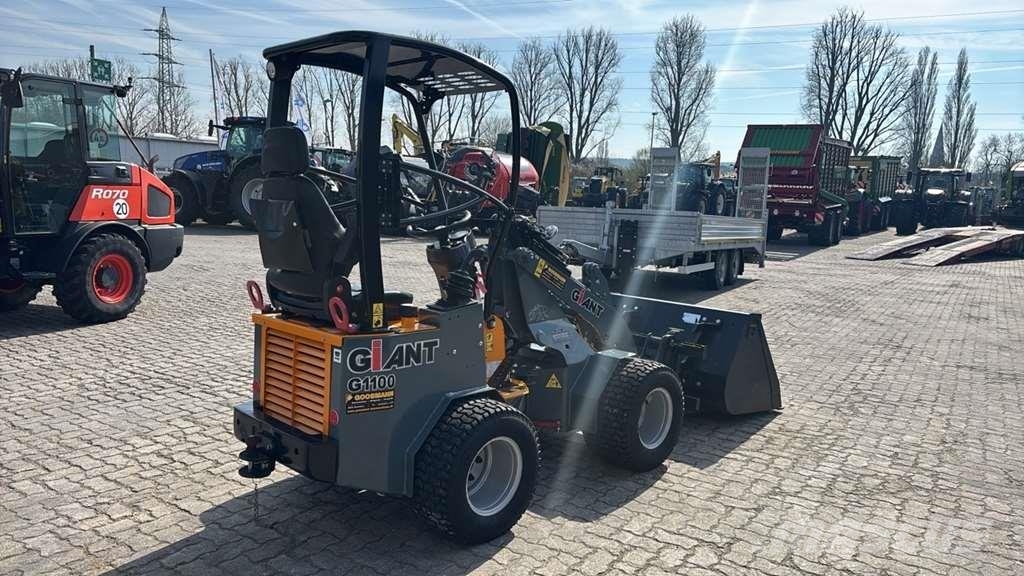 GiANT 1100 Rataslaadurid