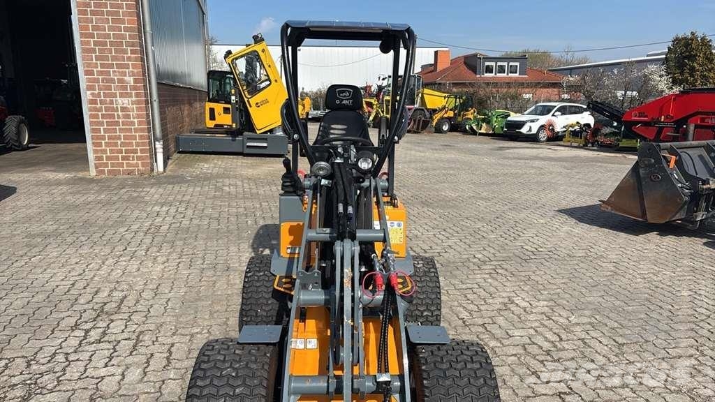GiANT 1100 Rataslaadurid