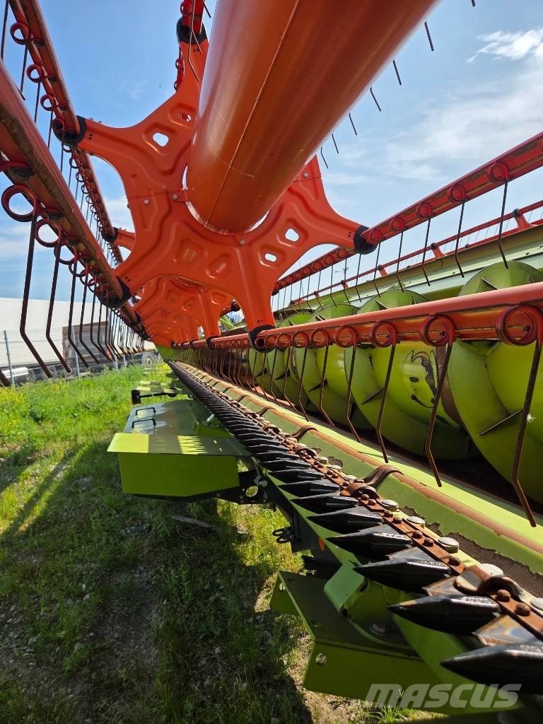 CLAAS Lexion 750 TerraTrac Θεριζοαλωνιστικές μηχανές