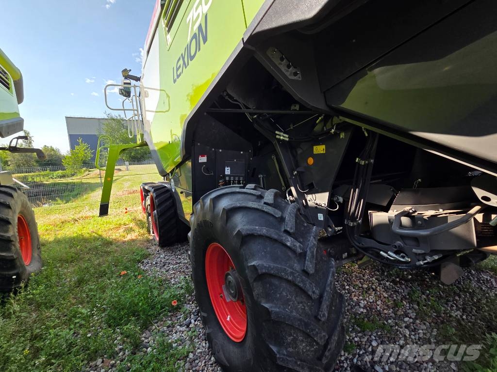 CLAAS Lexion 750 TerraTrac Θεριζοαλωνιστικές μηχανές
