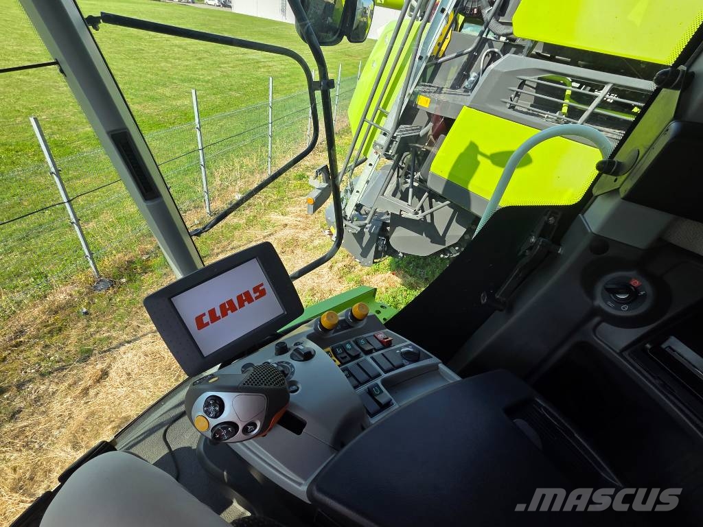 CLAAS Lexion 750 TerraTrac Θεριζοαλωνιστικές μηχανές