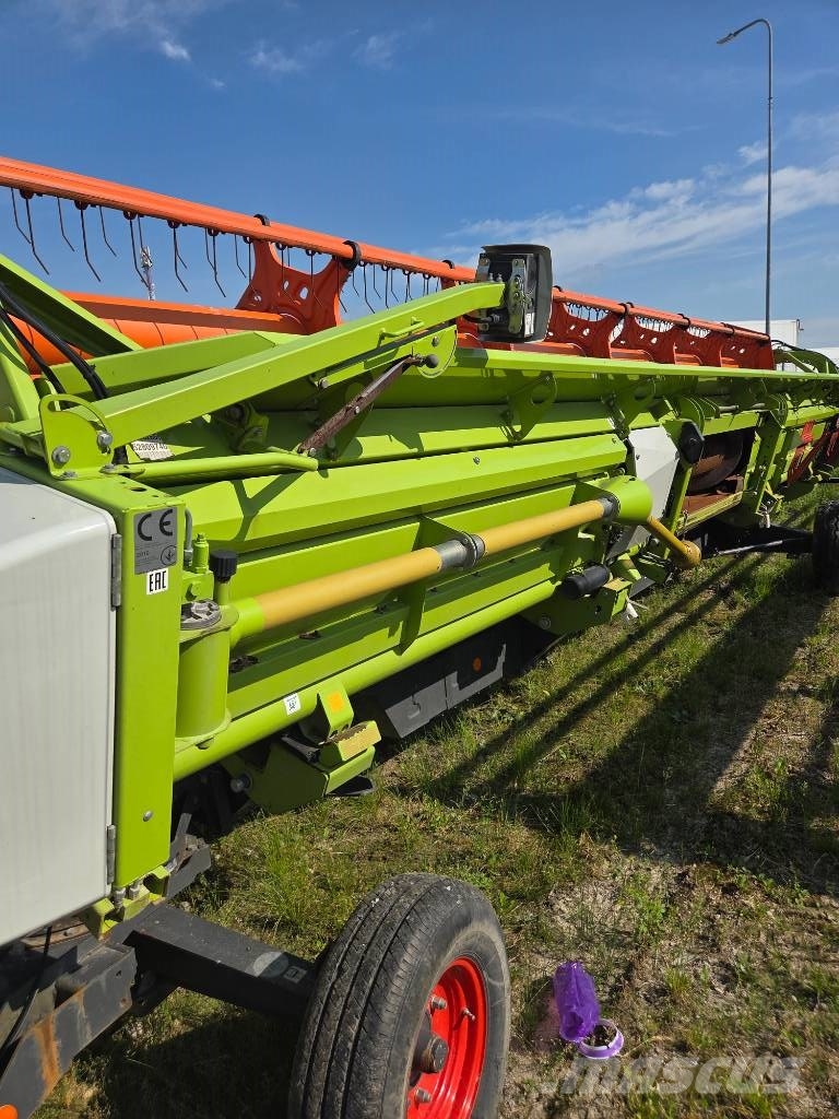 CLAAS Lexion 750 TerraTrac Θεριζοαλωνιστικές μηχανές