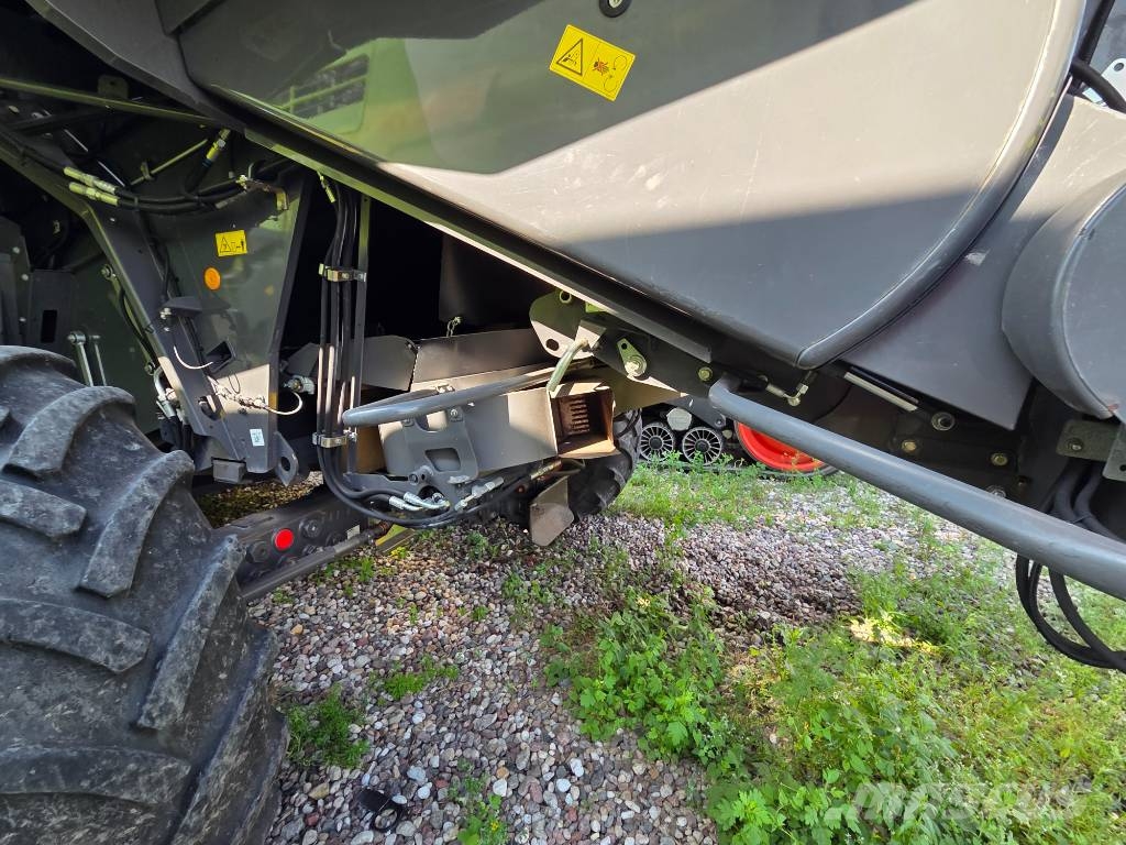 CLAAS Lexion 750 TerraTrac Θεριζοαλωνιστικές μηχανές