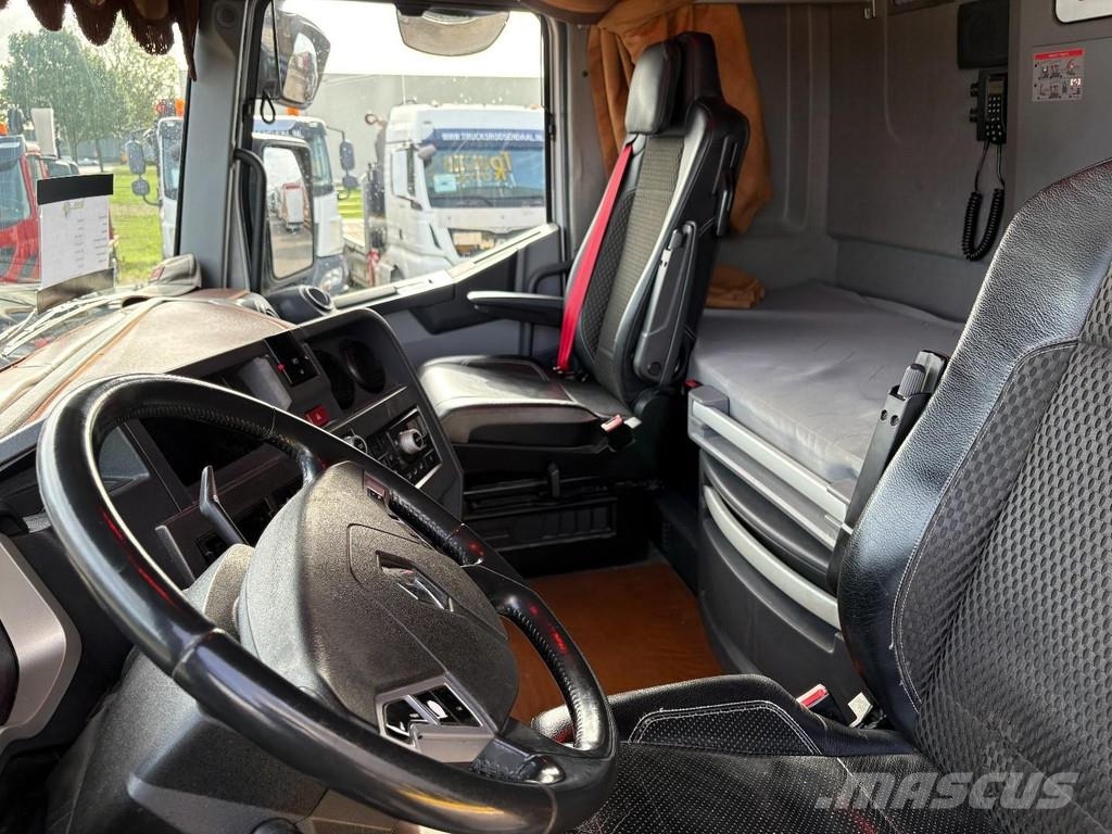 Renault T HIGH 520 + HYDRAULIC PTO + RETARDER + ALCOA WHEE Tahače
