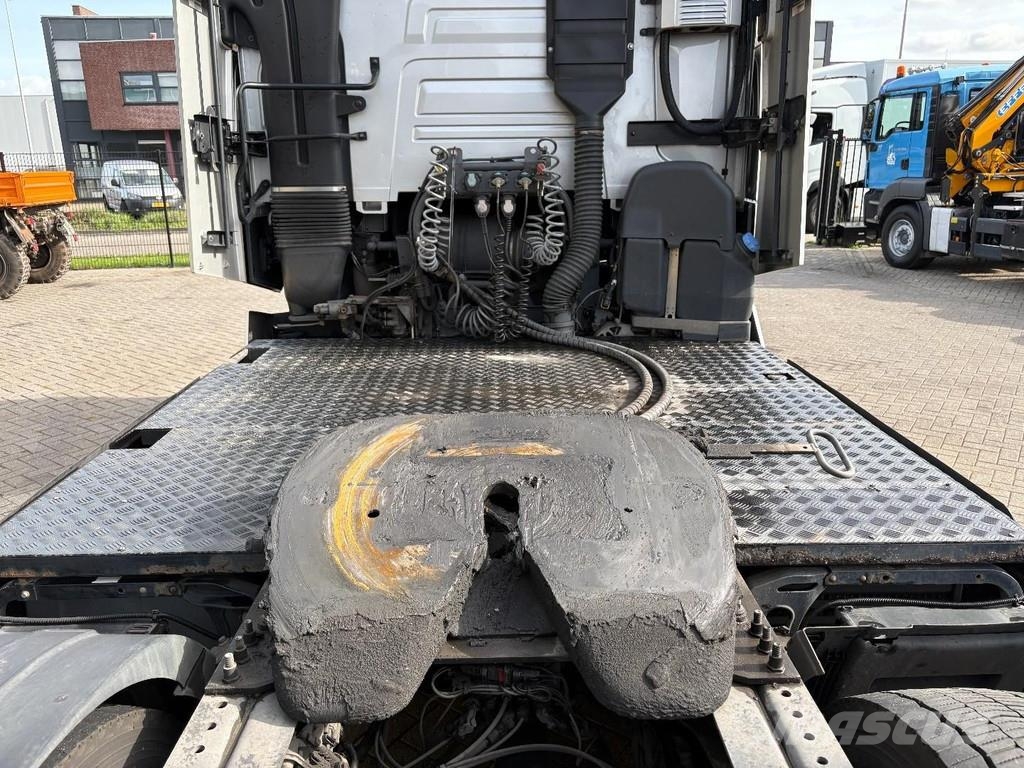 Renault T HIGH 520 + HYDRAULIC PTO + RETARDER + ALCOA WHEE Tahače
