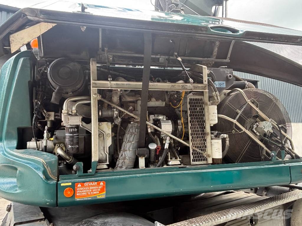 Liebherr A 918 Compact Litronic Excavadoras de ruedas