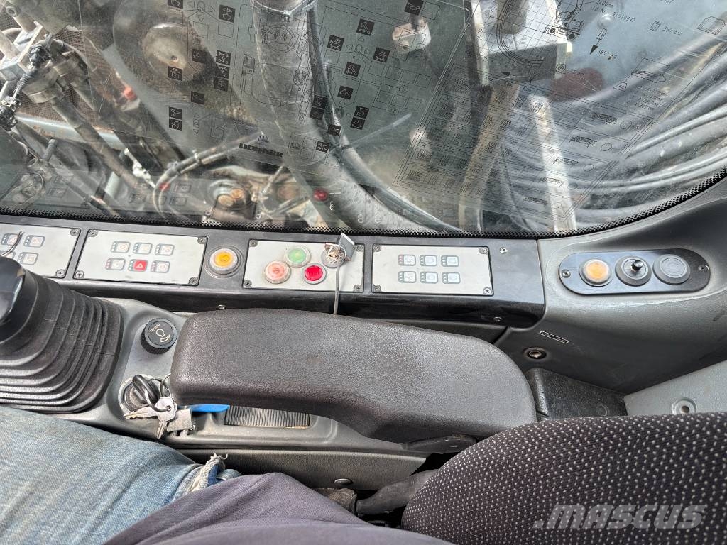 Liebherr A 918 Compact Litronic Excavadoras de ruedas