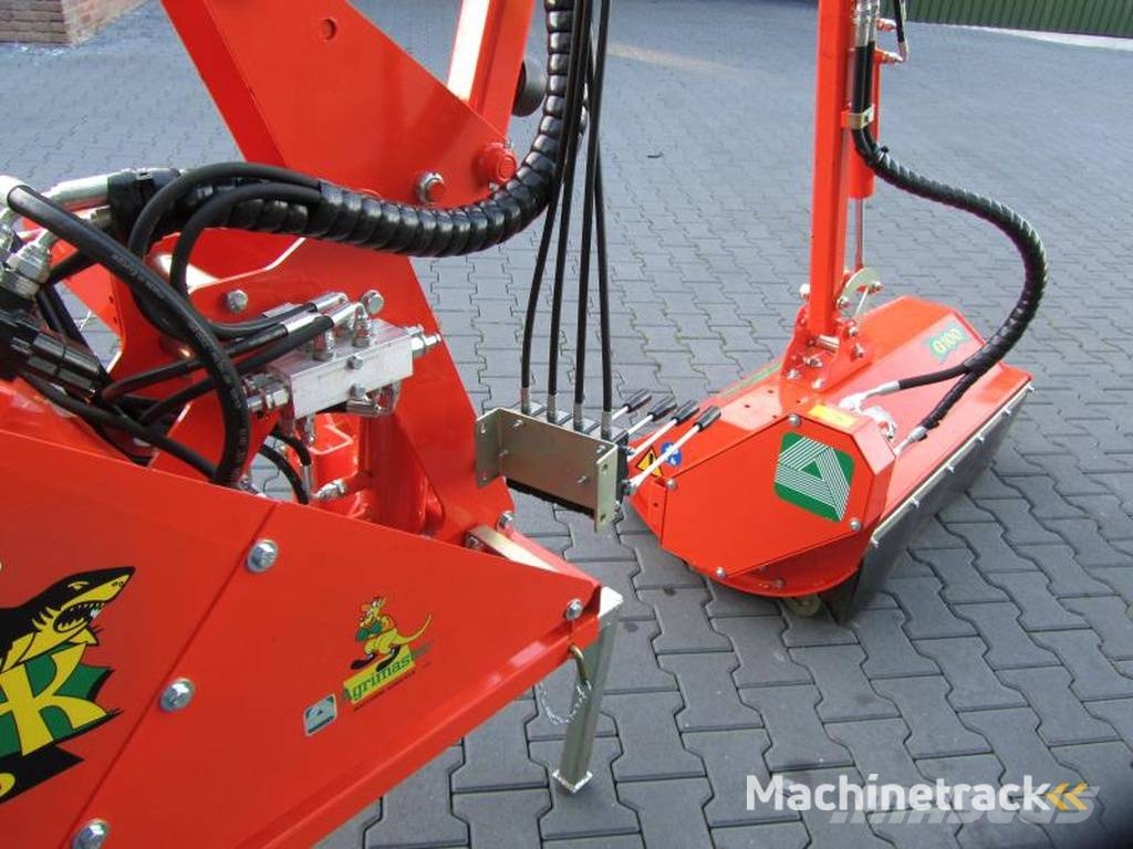Agrimaster Shark 400 armklepelmaaier ماكينات تشذيب الأشجار