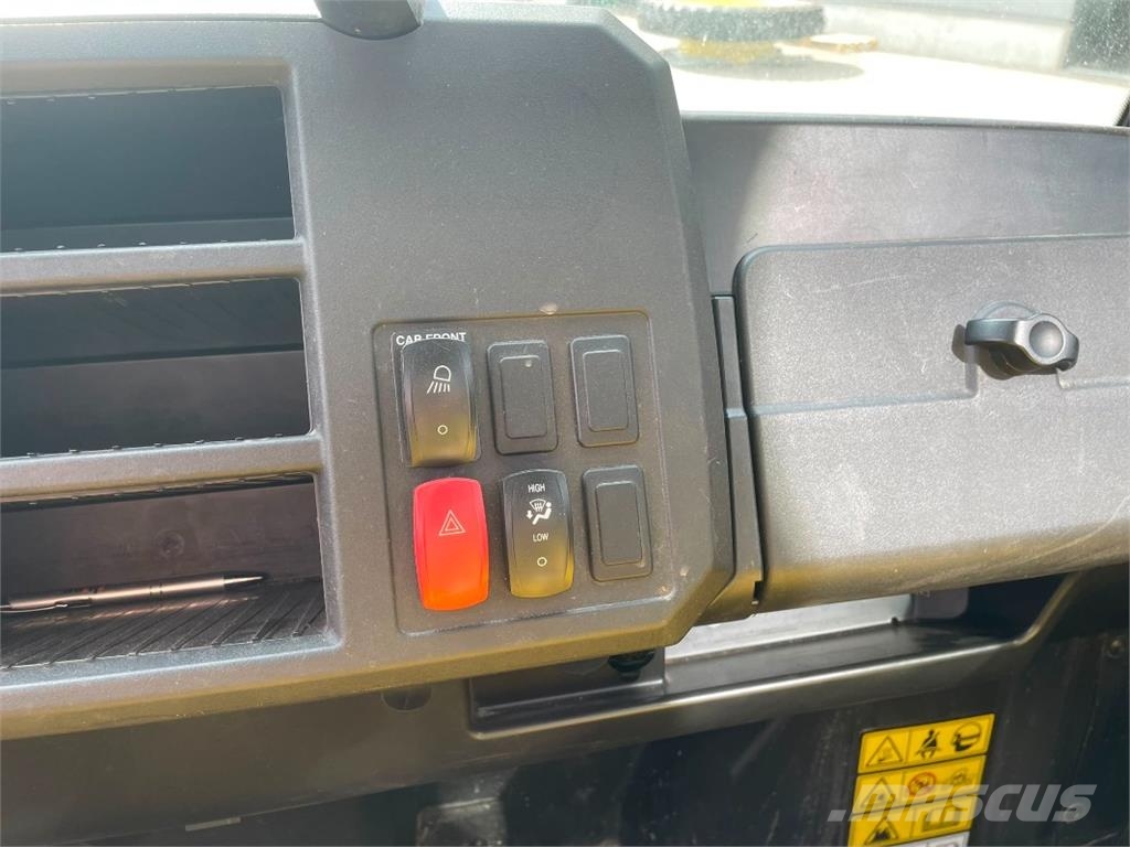 John Deere Gator XUV835M *Benzin* Todoterrenos