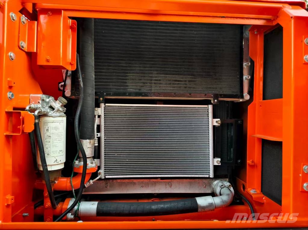 Doosan DX300LC-9C Raupenbagger